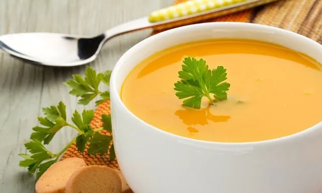 <strong>أكلات فصل الشتاء: أطعمة دافئة لتعزيز المناعة ومواجهة البرد</strong>