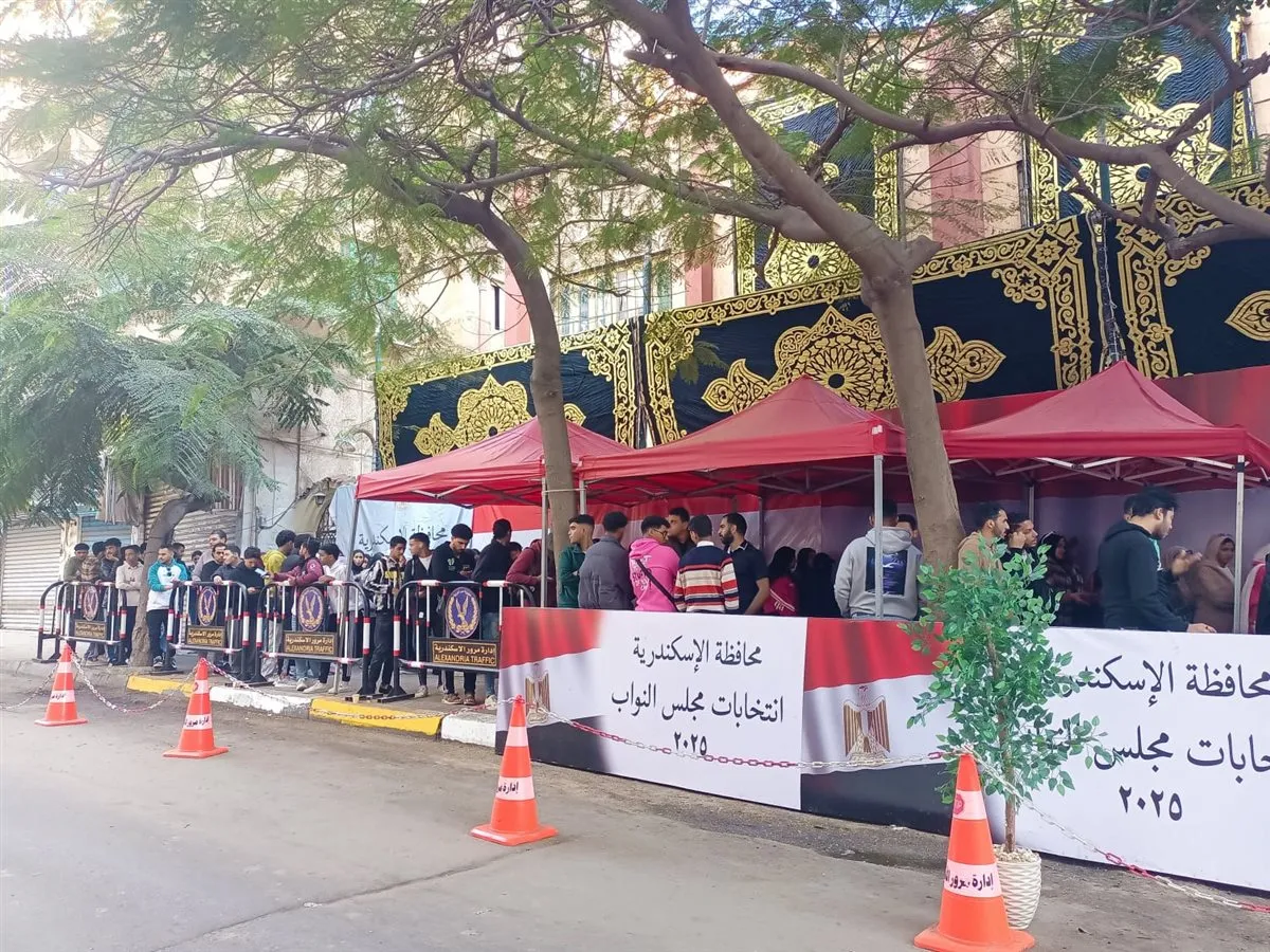 جانب من اللجان&nbsp;