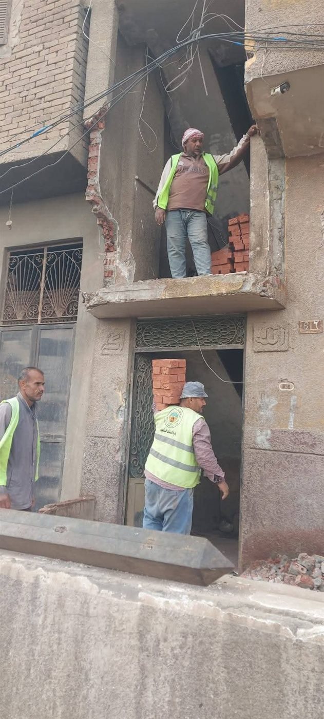 إصلاح واجهات المنازل