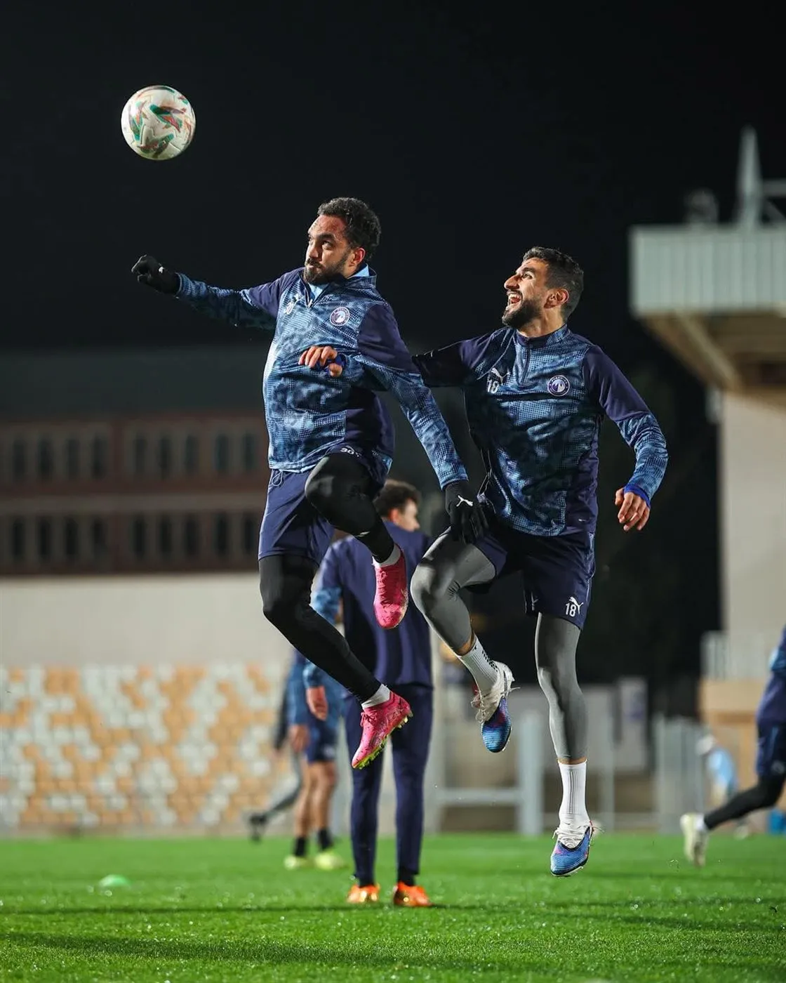 بيراميدز، نهضة بركان، Pyramids FC، RS Berkane، نتيجة مباشرة الآن، دوري أبطال إفريقيا، القنوات الناقلة، بث مباشر، موعد المباراة، beIN Sports، دور المجموعات، الكرة الإفريقية، مباراة اليوم، أخبار بيراميدز، أخبار نهضة بركان، جدول الترددات، البث الحي، موقع الفجر، مباريات إفريقيا، كرة القدم