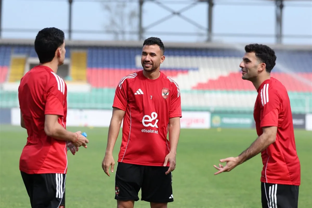 :الأهلي، Al Ahly، يانغ أفريكانز، Young Africans، دوري أبطال إفريقيا، دوري أبطال إفريقيا 2025-2026، كرة القدم، مباراة الأهلي ويانغ أفريكانز، موعد المباراة، القنوات الناقلة، القنوات المفتوحة، بث مباشر، جدول المباريات، ترتيب المجموعة الثانية، تريزيجيه، زيزو، إمام عاشور، أليو ديانج، توروب، الدوري المصري، وادي دجلة، ملعب أمان، زنجبار، الجولة الرابعة، صدارة المجموعة، الفوز، التشويق، الإثارة، تحليلات المباراة، أخبار الأهلي، أخبار يانغ أفريكانز