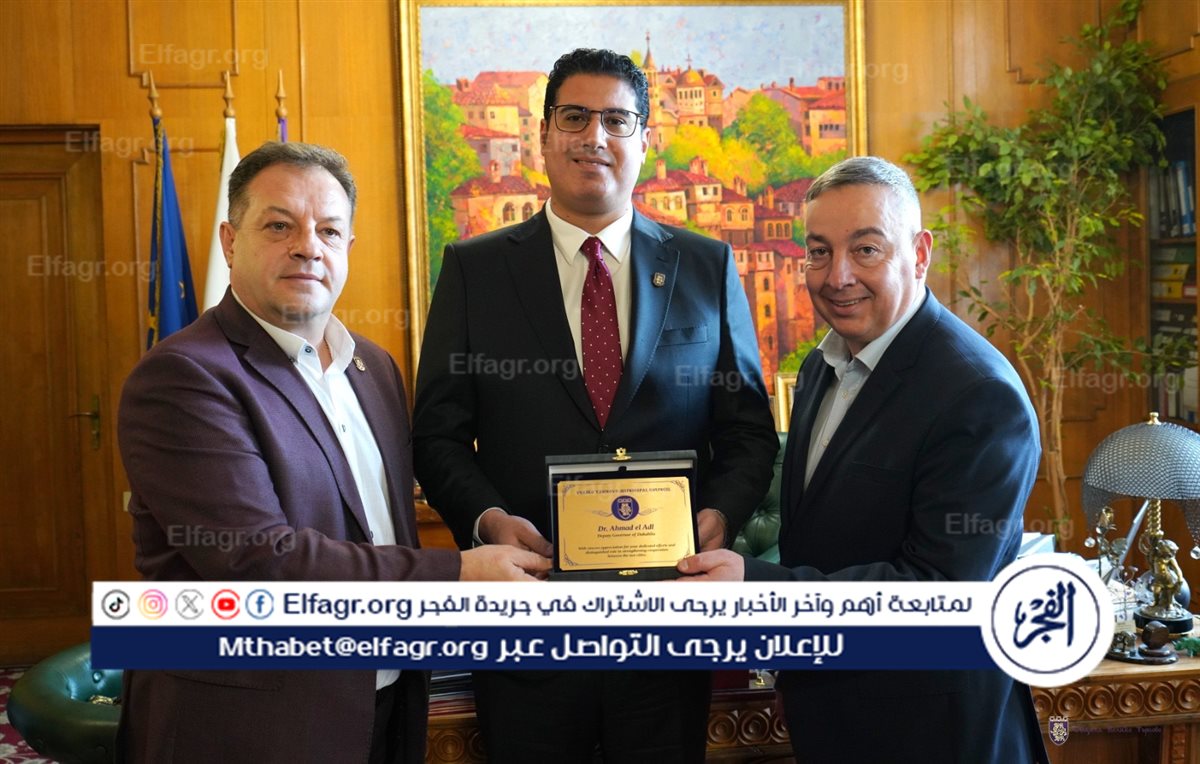 76d05302-d4cd-4dba-a1b0-25ac0ee0f386