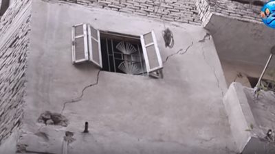 أبراج الموت في فيصل.. ناقوس خطر ينذر بكارثة.. ورئيس الحي «ولا من شاف ولا من دري»