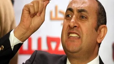 خالد علي يؤكد شروط تحقيق العدالة