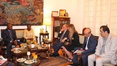 وزير الثقافة يلتقي نظيرته بالجابون.. ويبحثان سبل التعاون المشترك