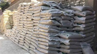 ضبط 600 شيكار أرز قبل تهريبها وبيعها في السوق السوداء بدمياط