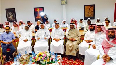 مدير فرع وزارة العمل والتنمية الاجتماعية بمكة يكرم متدربين لسوق العمل