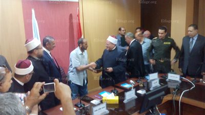 وزير الأوقاف: 