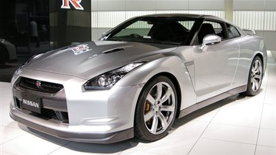 سيارات نيسان GT-R تحصل على وحدة قدرة هجينة