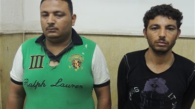 القبض على شقيقين يصنعان الأسلحة في عين شمس