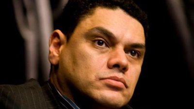 معتز عبدالفتاح لـ مسئولي مصر للطيران