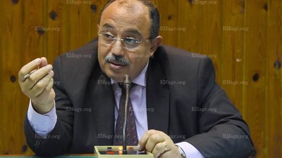 محافظ الإسكندرية يلتقي بالوكالة الفرنسية لمناقشة مشروع بناء وحدة معالجة الحمأة