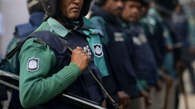 مقتل طبيب وإصابة صديقه فى هجوم بالمناجل ببنجلاديش