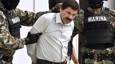 المكسيك توافق على تسليم 