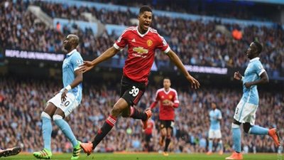 التشكيل.. مانشستر يونايتد يهاجم كريستال بـ