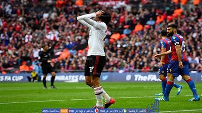 بالفيديو.. العارضة تتعاطف مع كريستال بالاس أمام مانشستر يونايتد