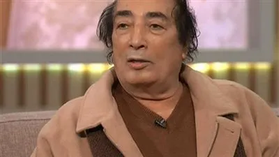 عبد الله مشرف يتعاقد على بطولة فيلم 