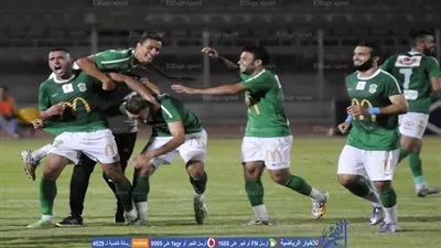 بالفيديو.. مش الأهلي لوحده.. لاعب مصري يحتفل بجنون ويتجاهل ضحايا الطائرة