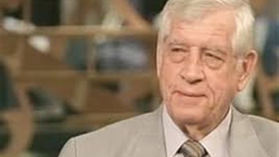  كبير المراسلين الأجانب: 