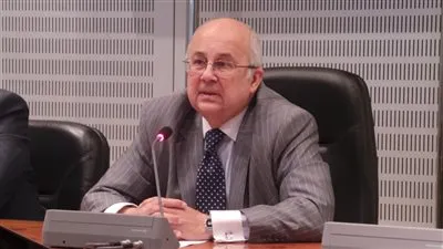 إسماعيل سراج الدين