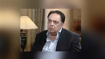 محامي رجل الأعمال النشرتي منفعلا: 