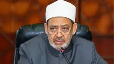 لأول مرة في التاريخ.. شيخ الأزهر يلتقي بابا الفاتيكان بالمقر البابوي 