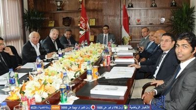 جمال جبر و تدعيم الصالات .. أبرز الملفات على طاولة مجلس الأهلي 