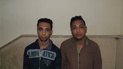 القبض على عاطلين لسرقتهما هواتف المواطنيين في النزهة 