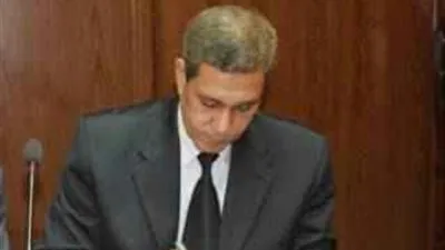 شكرى سرحان السكرتير العام لمحافظة السويس 