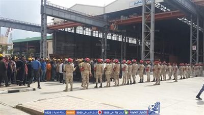 اعتصام عمال ترسانة الإسكندرية لليوم الثاثي للمطالبة بصرف مستحقاتهم المتأخرة (صور)