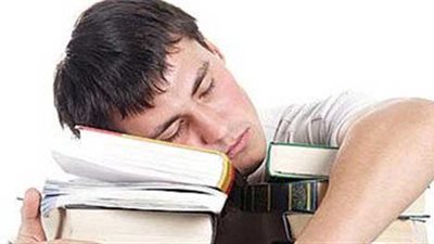 3 مخاطر لعدم الحصول على قسط كافٍ من النوم