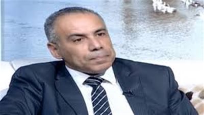 خالد رفعت: 