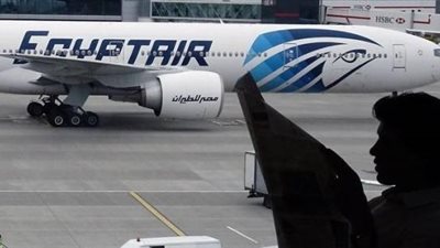 اليونان تبدأ اليوم تسليم بيانات رئيسية خاصة بالطائرة المصرية للقاهرة