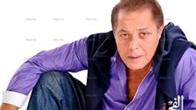 محمود عبد العزيز ينتهى من تصوير 
