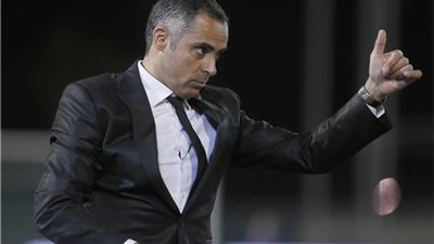 أهلي جدة ينهي صفقة البرتغالي جوميز