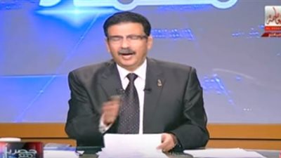 ممتاز القط يغني على الهواء: 