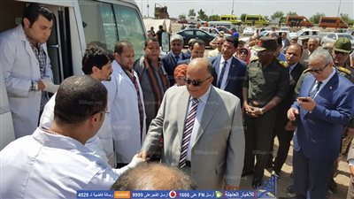 إقامة مستشفى ميدانى فى 60 ثانية في الدقهلية.. (صور)