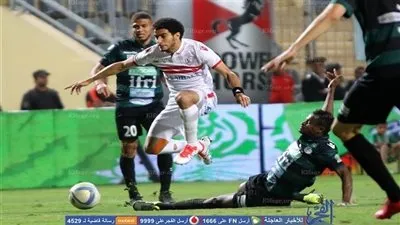 بالصور.. السفير السويسري يصل مع عمر جابر لملعب بتروسبورت