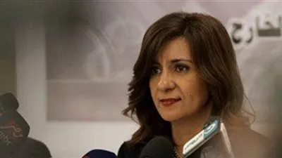 وزيرة الهجرة تفجر مفاجأة بخصوص فيديو تعذيب كفيل لعاملا مصريا