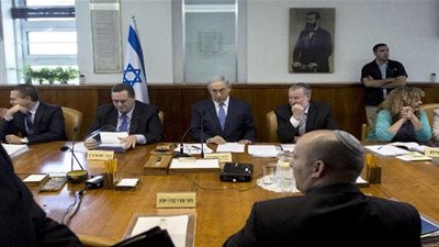 الحكومة الإسرائيلية  تعتمد بالإجماع قرار تعيين ليبرمان وزيراً للدفاع
