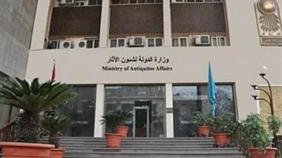 ننشر أسباب ثورة العاملين المؤقتين في وزارة الآثار 