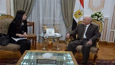 وزير الإنتاج الحربي يستقبل وفد شركة 