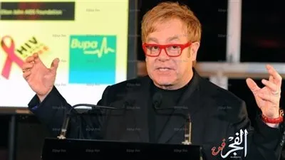 إلتون جون ما زال يريد مقابلة بوتين للحديث عن حقوق المثليين