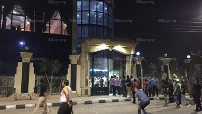 النيابة الكلية بالمنصورة تعاين آثار تخريب مقر نادى المحامين في طلخا 