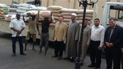 قافلة الأزهر بنيجيريا  تُقدِّم مواد إغاثية وطبية لأربعة مخيمات للاجئين 