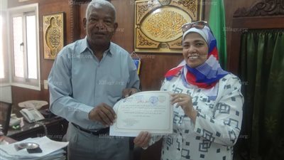 المؤسسة العربية الإفريقية تكرم وكيل تعليم الإسماعيلية ( صور) 