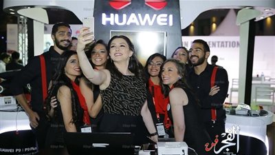 كندة علوش تتألق في مهرجان القاهرة للموضة Cairo Fashion Festival (صور)