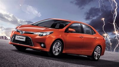 تويوتا تتجهز لاطلاق موديلان هايبرد من 