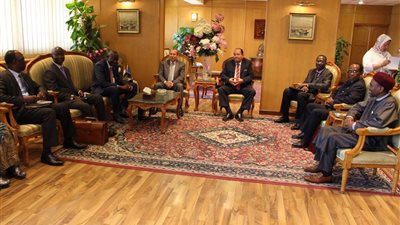 تفاصيل زيارة وفد سفراء المجموعة الاقتصادية لدول غرب إفريقيا 