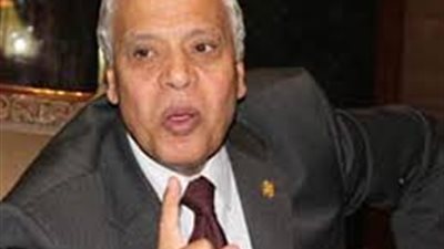 خبيري عسكري عن سعر حاملة الطائرات 